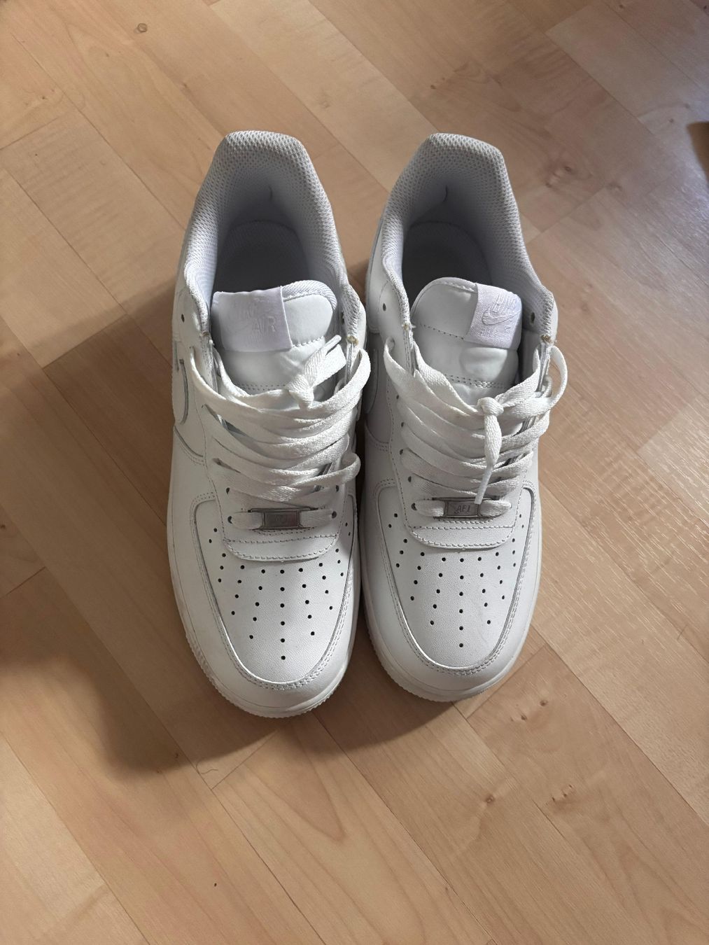 Nike Scarpe da uomo: Air Force 1 – Nuovo (secondo la descrizione) da Langnau am Albis venduto da Alci68