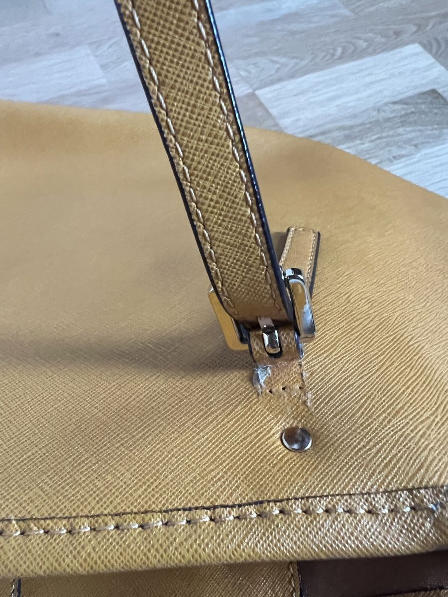 Borse da donna: Michael Kors Shopper gelb – Usato da Uster venduto da Shanti1 4