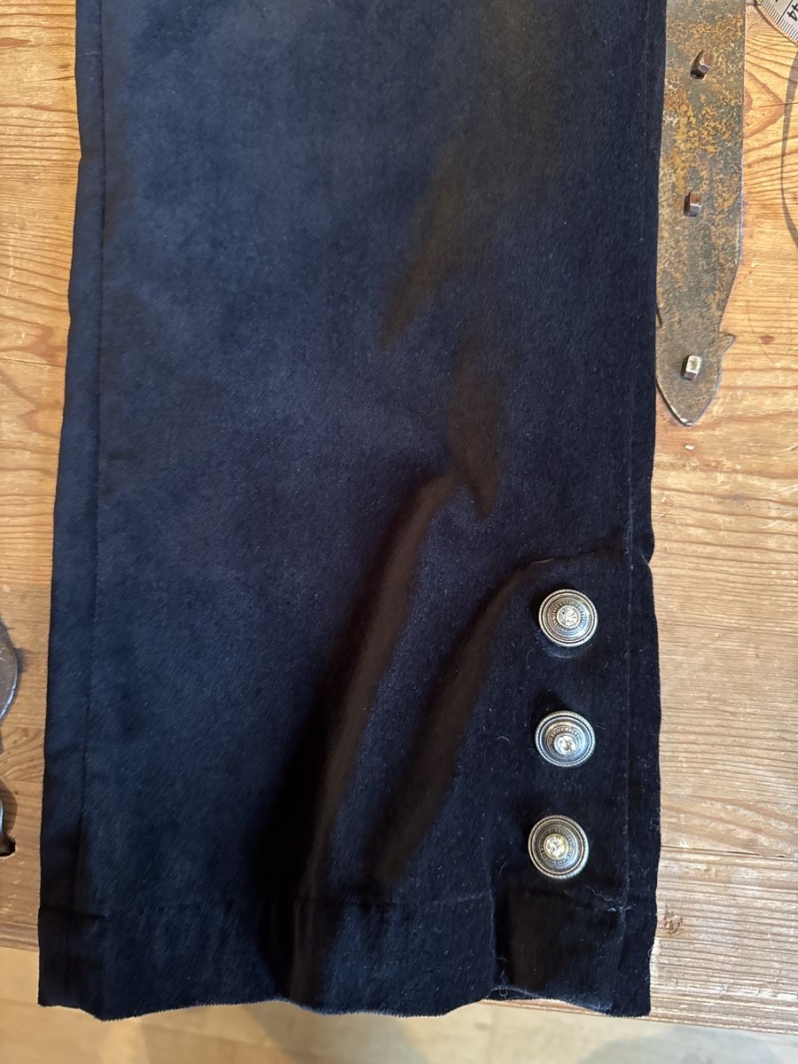Pantaloni: Airfield Hose Samt schwarz Gr. 36 – Nuovo (secondo la descrizione) da Mauren venduto da ducducturi 1
