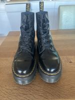 Dr. Martens Stiefel schwarz Plateau