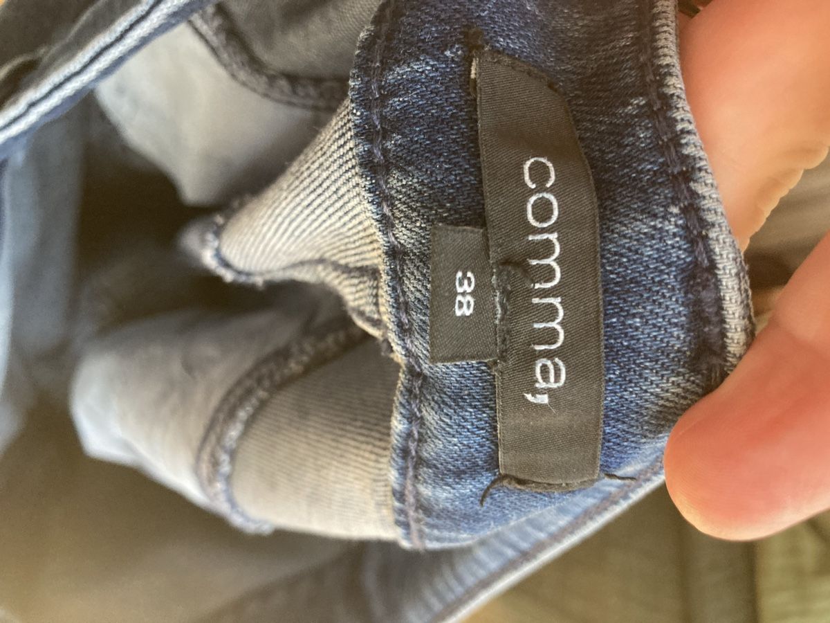 Comma Jeans: Jeans der Marke Comma, grösse 38, neu – Nuovo (secondo la descrizione) da Binningen venduto da kku01 2