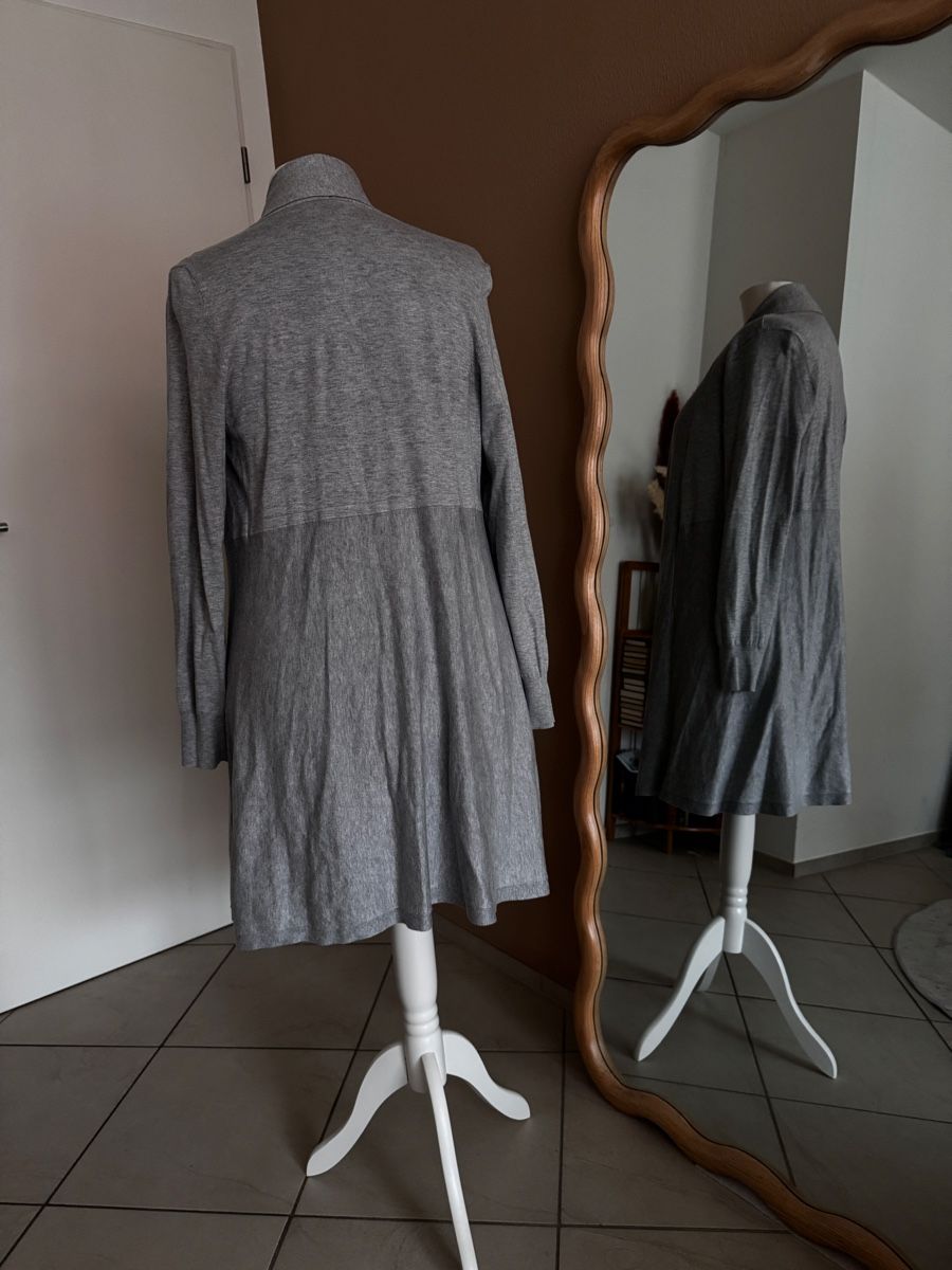 Phase Eight Jacken: Phase Eight Jacke aus graumeliertem Strick, Gr. 46 – Gebraucht aus Muttenz von einfach-schoen 2