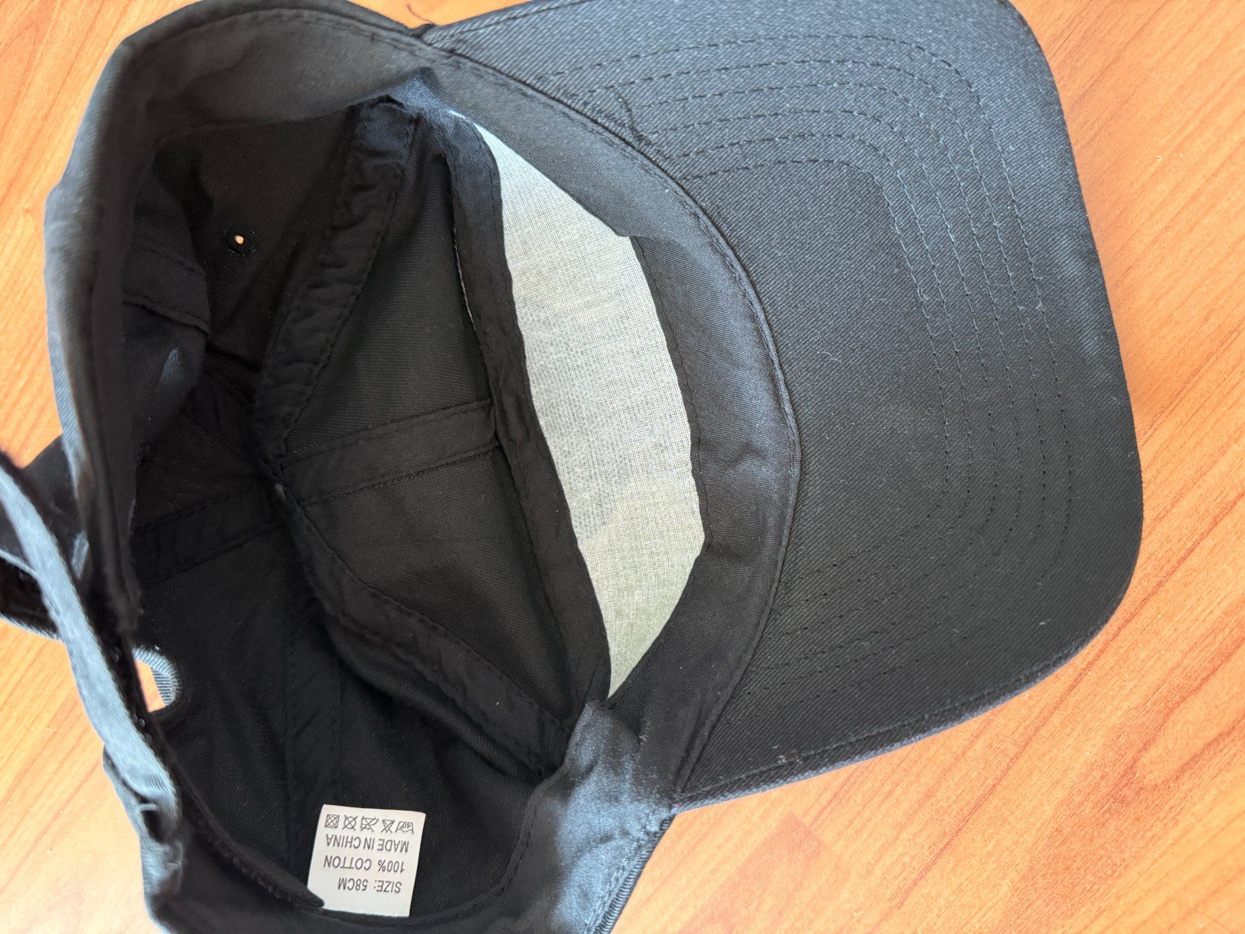 Hüte, Mützen & Caps: Baseball Cap Saint Malo – Neu (gemäss Beschreibung) aus Wängi von squirrelwoman 2