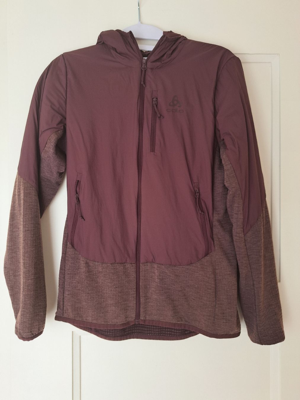 Odlo Jacken: Odlo Jacke Hybrid – Gebraucht aus Thalwil von sternenstaub369