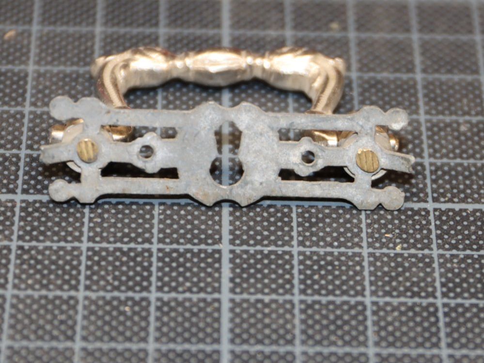 Ferramenta: Nachttischgriff, Kommodengriff, Fallgriff – Usato da Emmetten venduto da Super008 4
