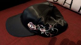 Neues Cap