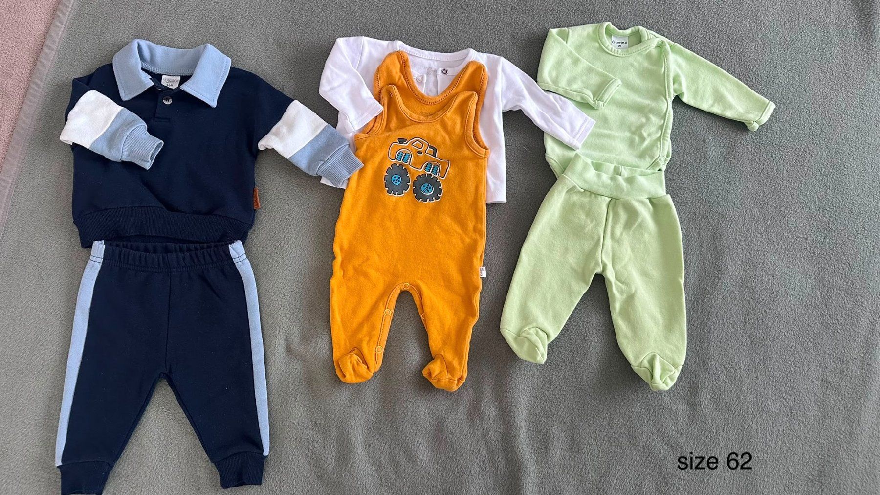 Ensembles coordonnés: Baby cloth bundles sizes 50-62 – D'occasion à Unterägeri par kas_7w7l 2