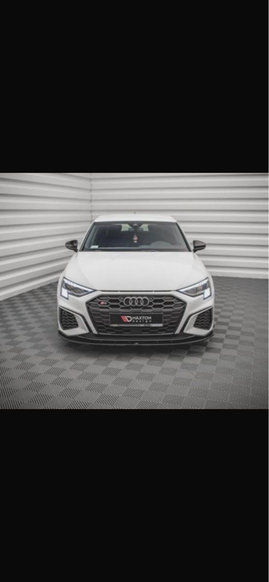 Audi Tutti pezzi di ricambio auto: Audi A3 /S3 8Y Frontspoiler Tuning Diffusor Schwarz – Nuovo e nell'imballaggio originale da Pontresina venduto da ste_hj25