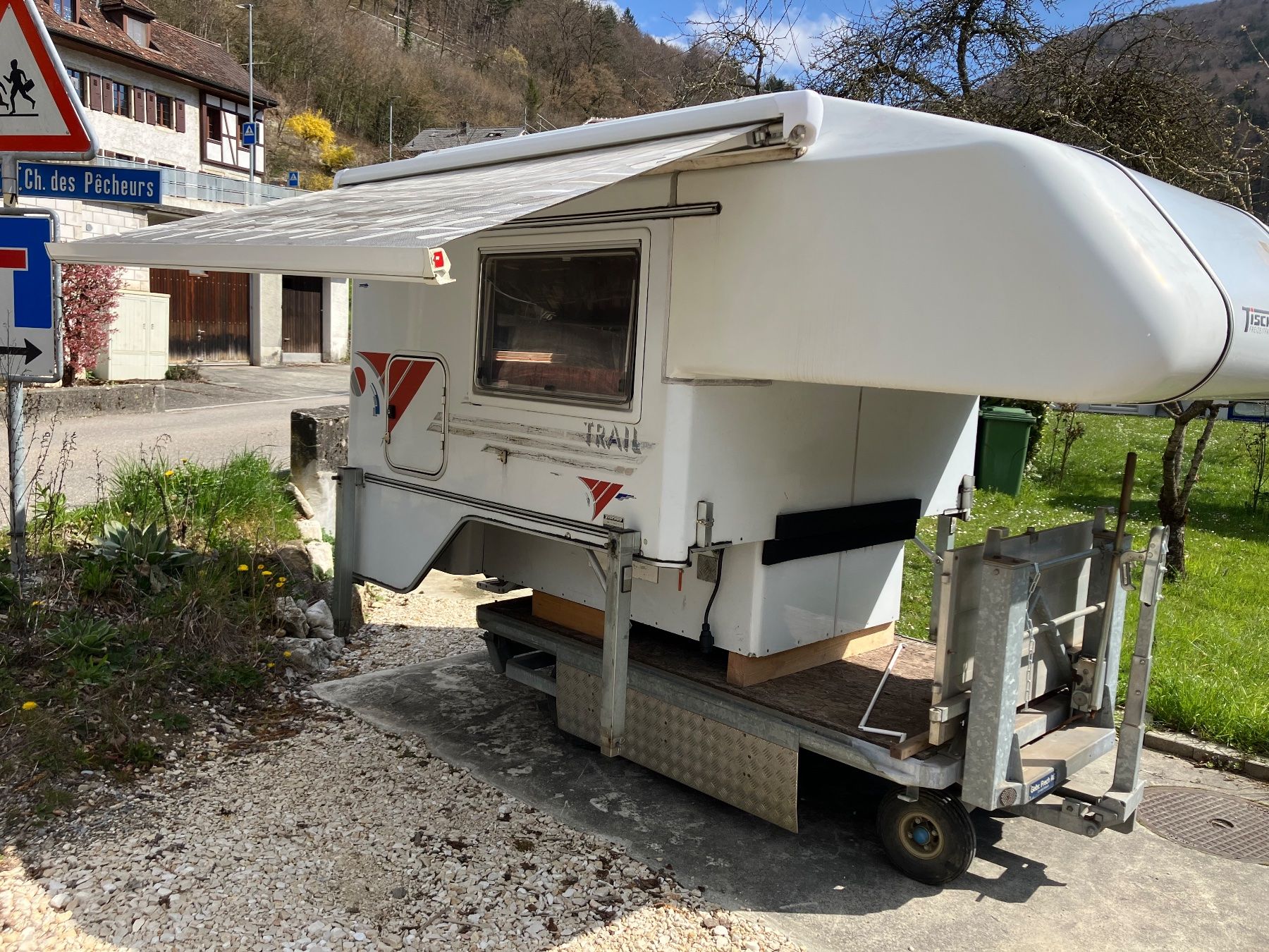 Tischer Camping Fahrzeuge: Wohnkabine Tischer 200 cellule pick up – Gebraucht aus Frinvillier von Fkangaroo 1