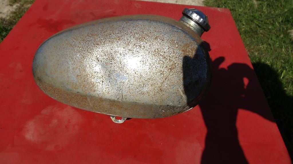 Sonstiges Fahrzeugzubehör: Tank Mofa Töffli – Gebraucht aus Biel/Bienne von sachs502 1