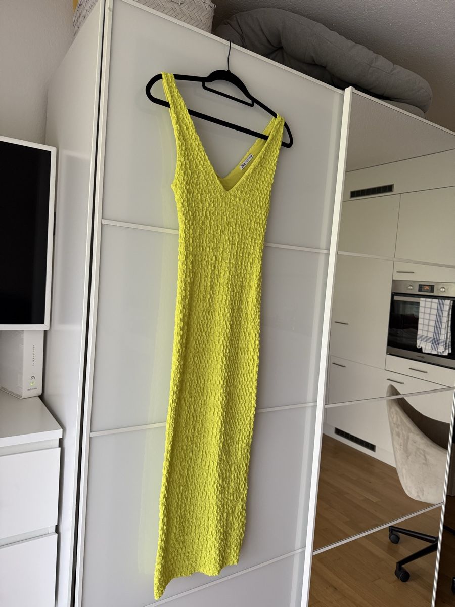 Zara Vestiti: Zara Kleid Gr. S – Usato da Wil SG venduto da xrnvani