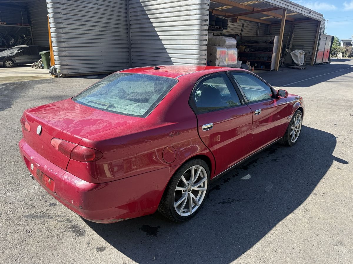 Alfa Romeo Automobili: Alfa 166 3.2 TI – Usato da Corseaux venduto da RGS.26 3