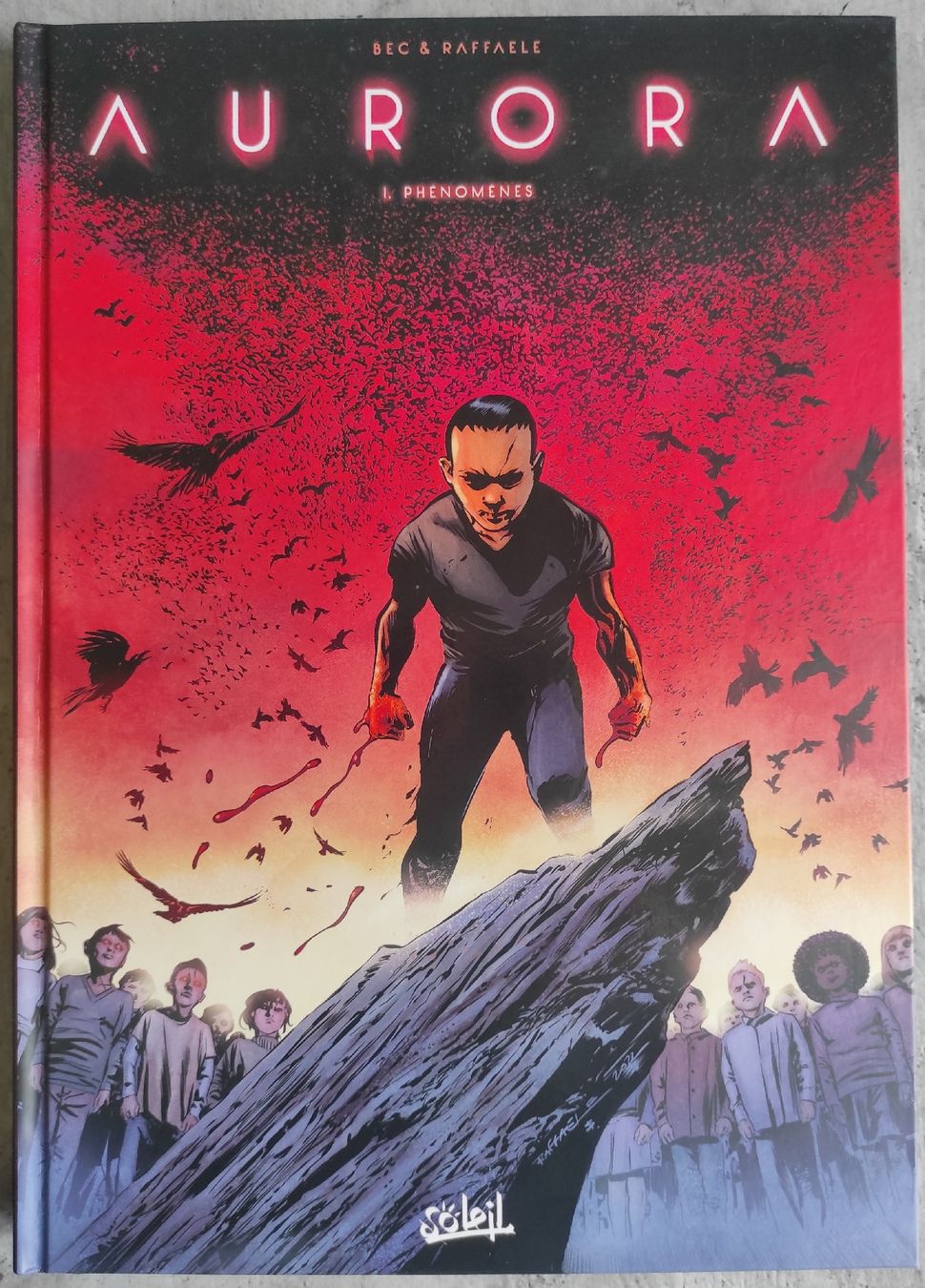 Comics: AURORA T.1 Phénomènes (EO) – Gebraucht aus Biel/Bienne von pijama