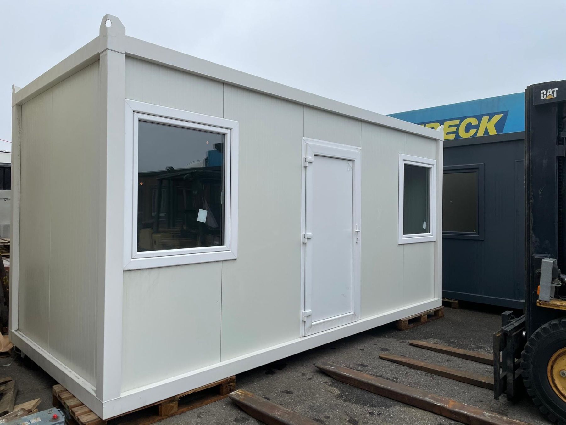 Baucontainer: Bürocontainer /Baucontainer / 5m Hofladen – Neu und originalverpackt aus Oftringen von Britta 3