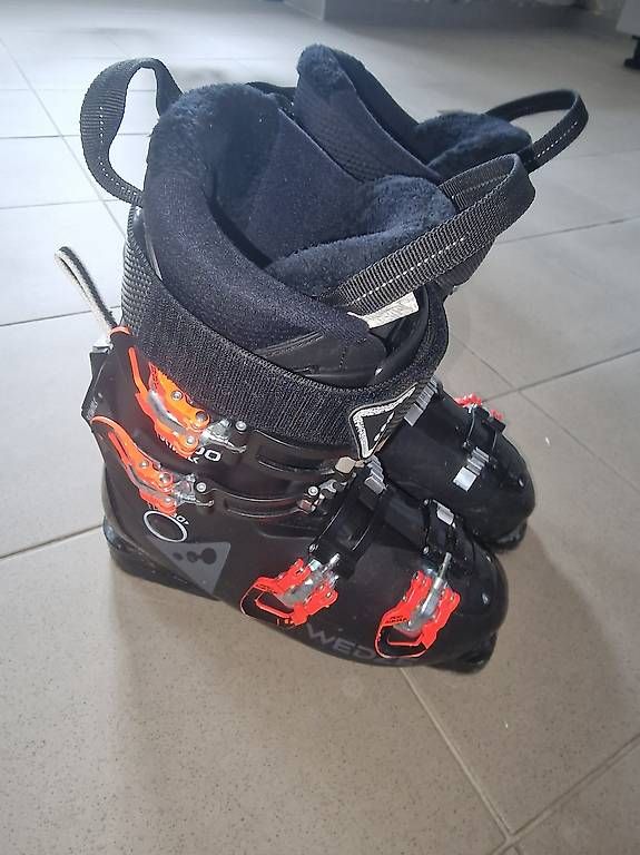 Chaussures hommes: Chaussures de ski 40 – D'occasion à Corcelles-près-Concise par picsou999 2