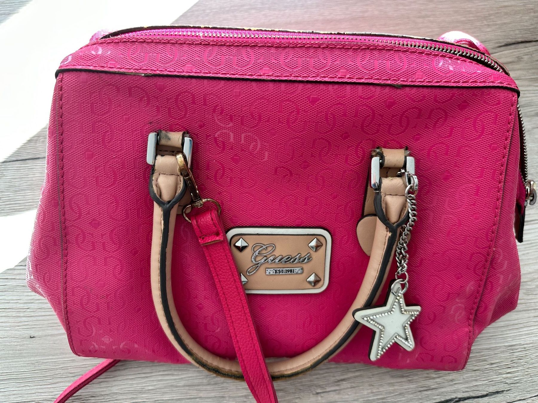 Guess Taschen für Damen: Guess Tasche pink – Gebraucht aus Flüh von Somue 1