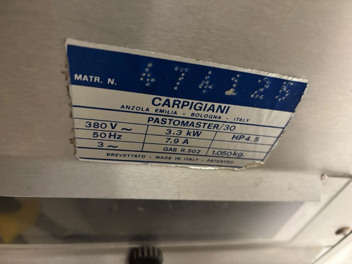 Küchengeräte: Glacemaschine und Eispasteurisator Carpigiani 30 HE – Gebraucht aus Dietikon von dia_y8y5 7