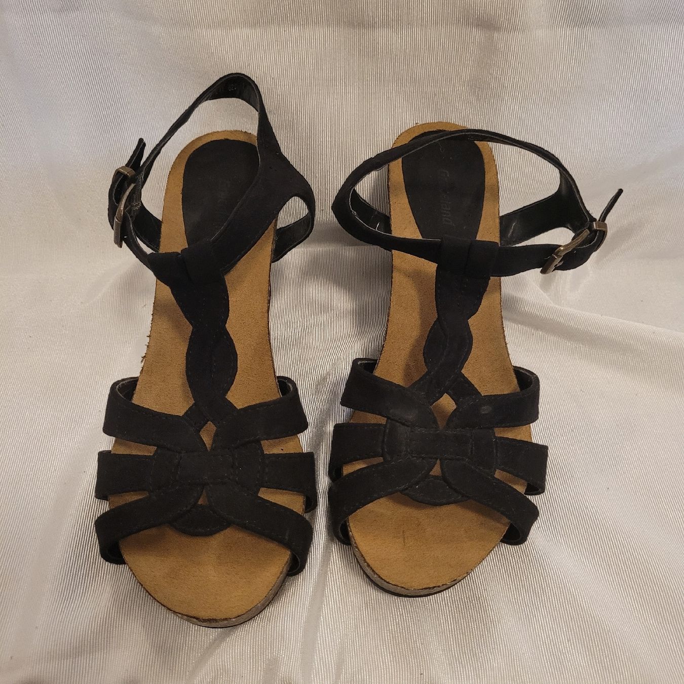Damenschuhe: Damen Sandalen Sommer 38 – Gebraucht aus Niederbuchsiten von klengyel 1