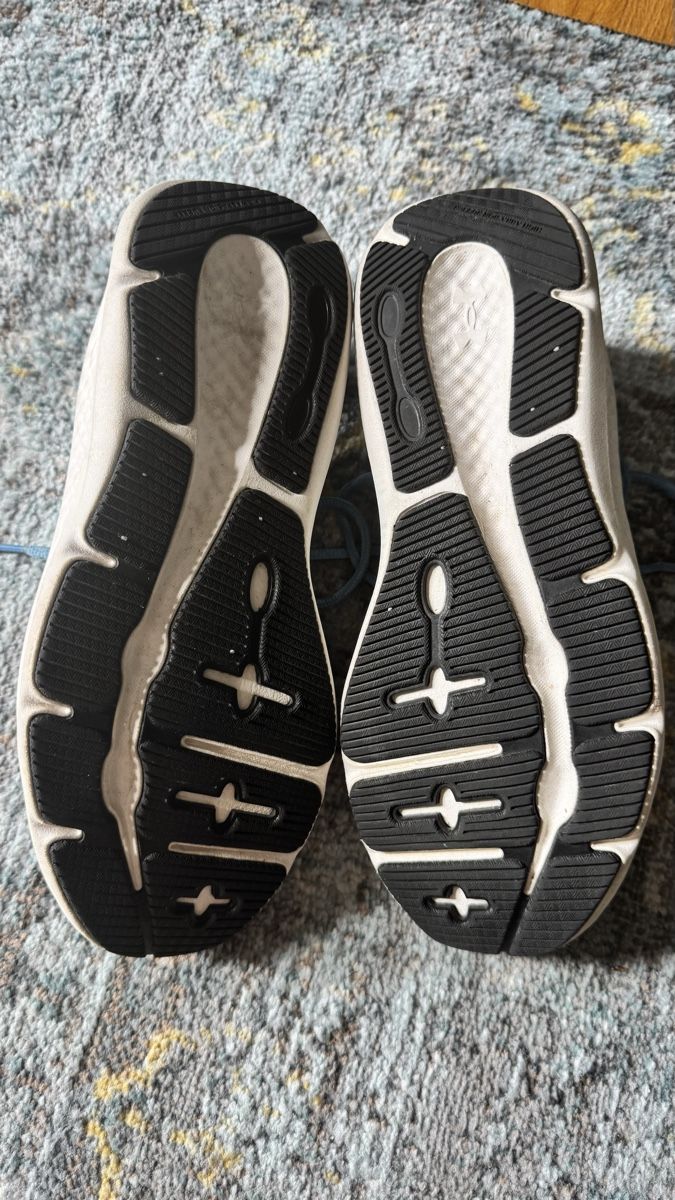 Under Armour Chaussures femmes: Under armor trainers – D'occasion à Tegna par rio_xr9n 1