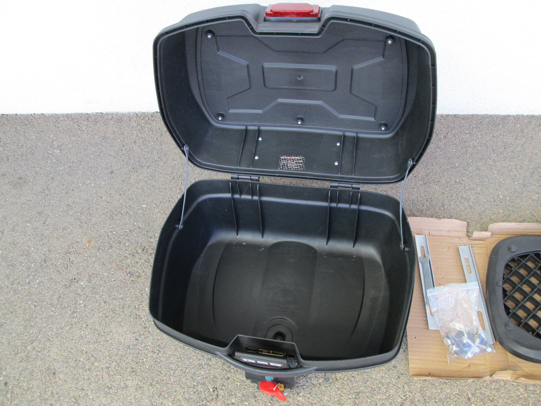 Topcase: NEU GSB Topcase inkl. Halterung – Nuovo e nell'imballaggio originale da Movelier venduto da KRASI61 3