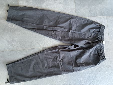 Nike Jogginghose schwarz Gr. L leicht für Frühling/Sommer, s