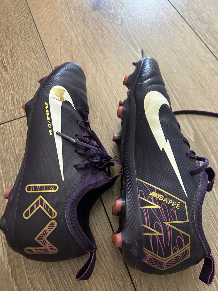 Nike Herrenschuhe: Chaussures football Nike T34 – Gebraucht aus Oulens-Echallens von Puppa73 5