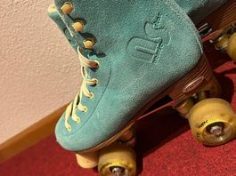 Rollschuhe neuwertig 