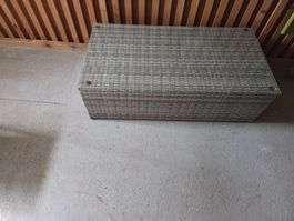 Gartenlounge Rattan grau mit Tisch gebraucht