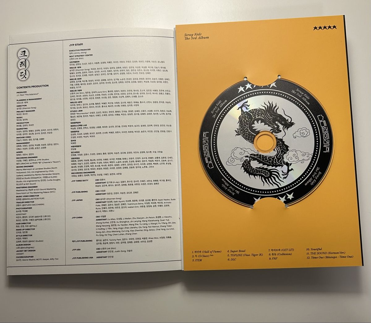 Alben: Stray Kids 5-Star Album Version B – Neu (gemäss Beschreibung) aus Rupperswil von van_tyy6 2