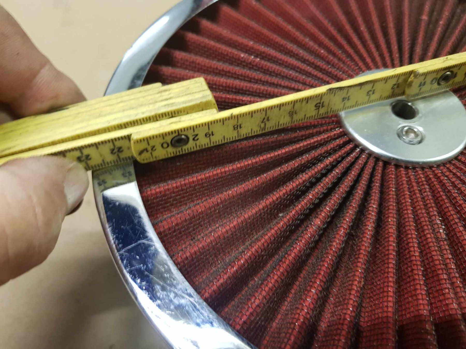 Tutti pezzi di ricambio auto: Luftfilter Amerikaner Universal – Usato da Niedergösgen venduto da usc_9sk7 2