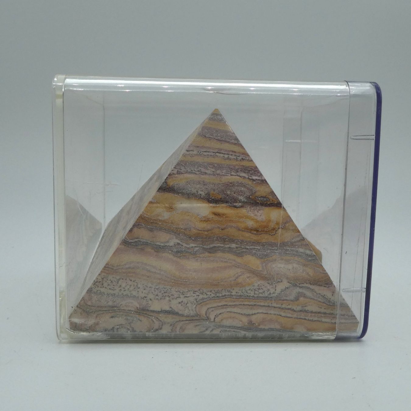Tutte le decorazioni: Pyramide als Dekoration – Usato da Volketswil venduto da brockipfannenstil