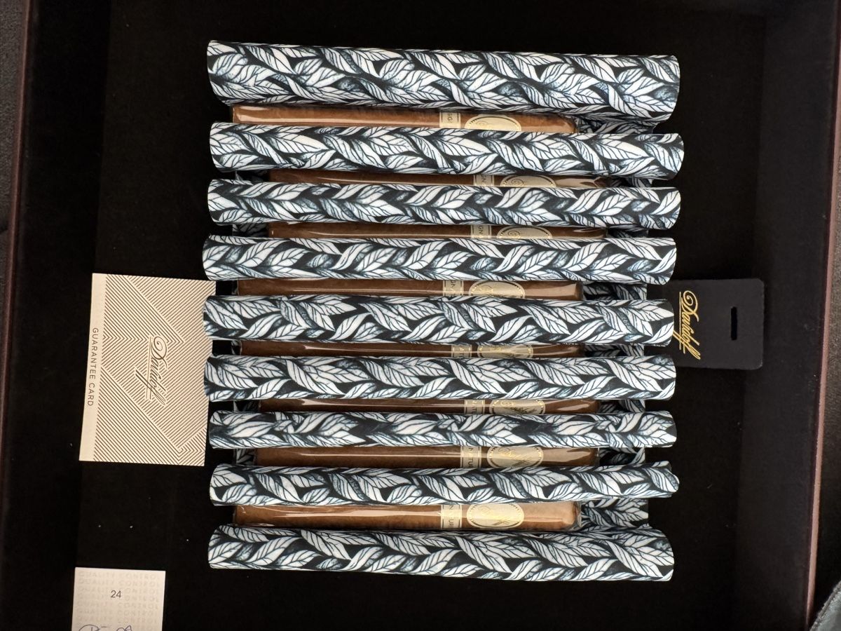 Davidoff Sigari: Davidoff Travel Humiror Business – Nuovo e nell'imballaggio originale da Genève venduto da pre_9tyc