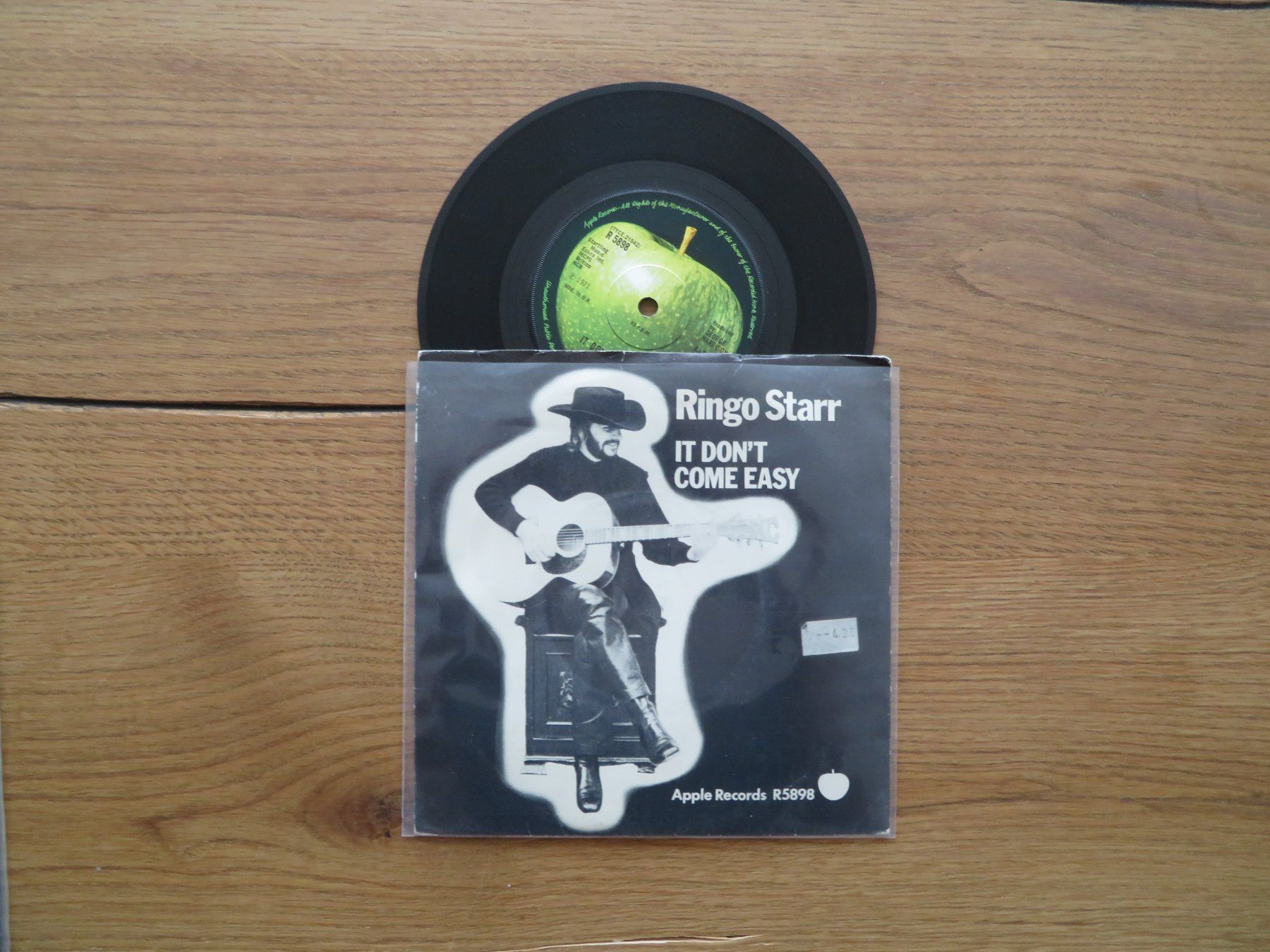 Dischi in vinile: Ringo Starr - It Don't Come Easy 7" Single Vinyl – Nuovo (secondo la descrizione) da Zürich venduto da max_cp5f
