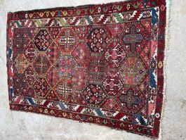 tapis ancien usé