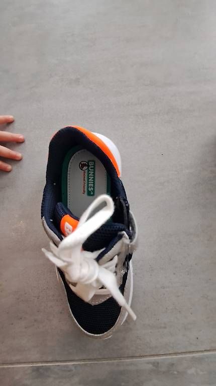 Scarpe per ragazzi: Sneakers Grösse 31 – Usato da Grenchen venduto da gerrard10 1