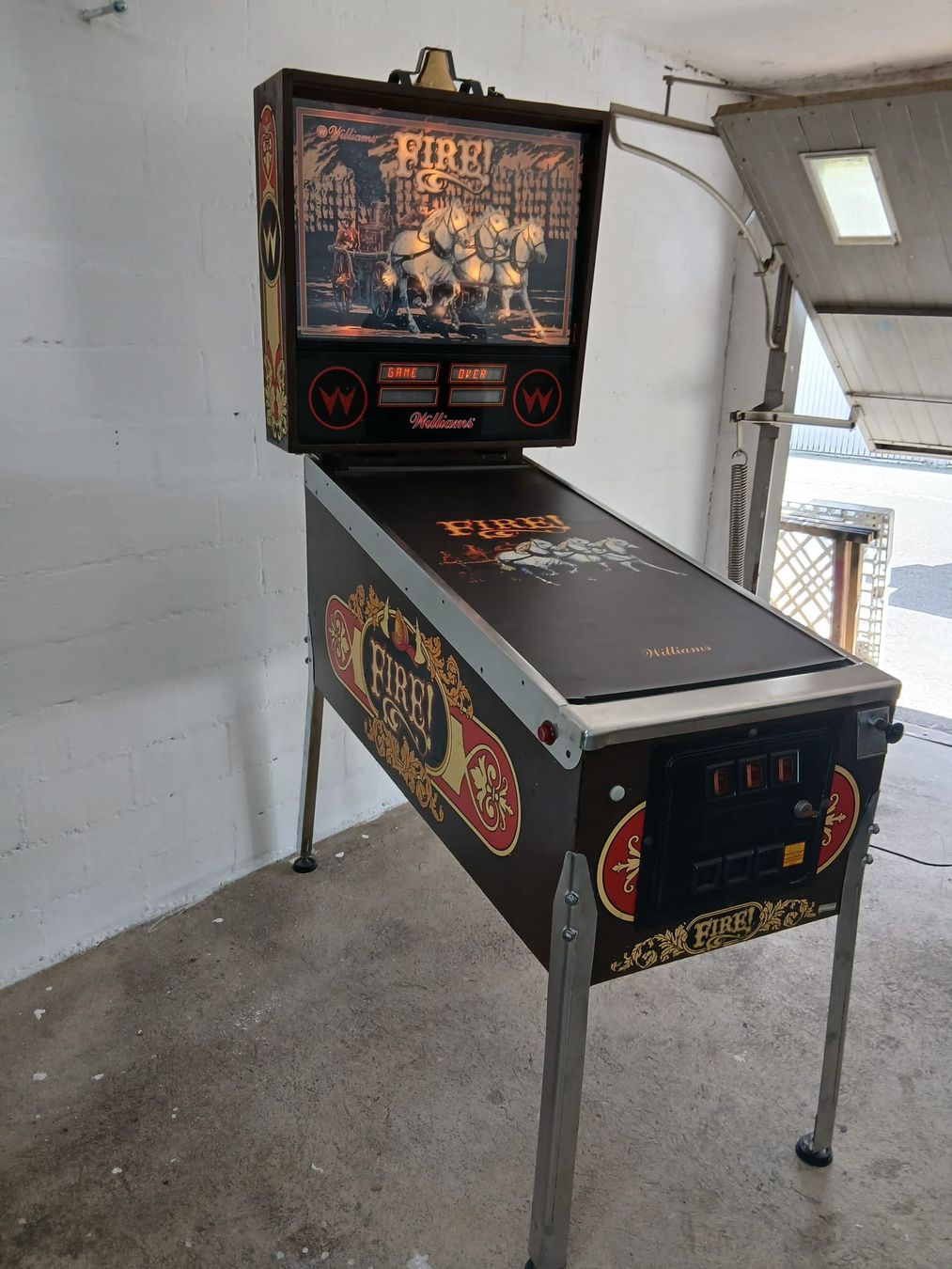 Williams Flipper: flipperkasten flipper Williams fire – Usato da Leibstadt venduto da Retrowelt 1