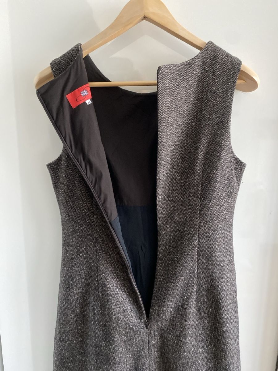 Vestiti: Atame schweizer Design  second hand Kleid – Usato da Zürich venduto da sparkyway 2