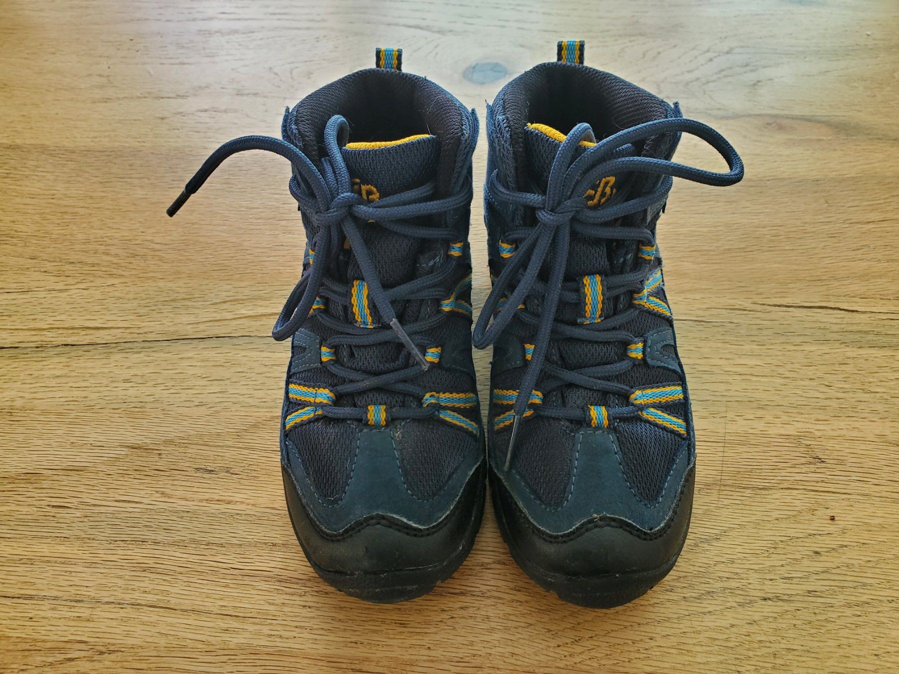 Scarpe per ragazzi: Tolle Wanderschuhe von Brütting 29 – Usato da Näfels venduto da Mila0712 4