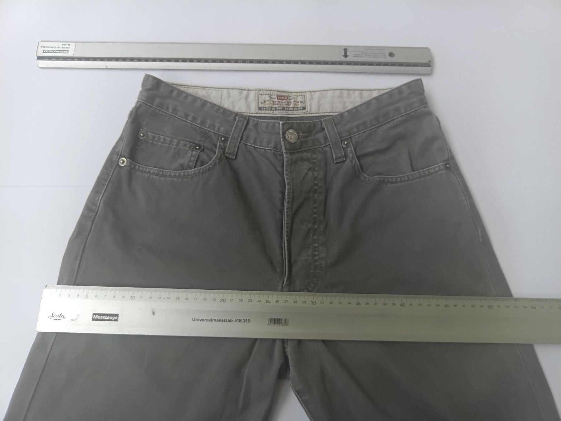 Levi's Jeans: Levi's 401 Jeans grau W31 – Neuf (Voir description) à Wängi par Ladys_First 5