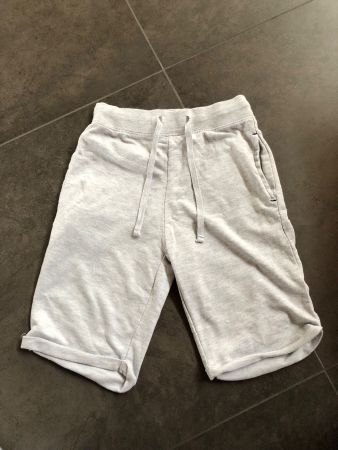 Graue Shorts, Grösse 146/152