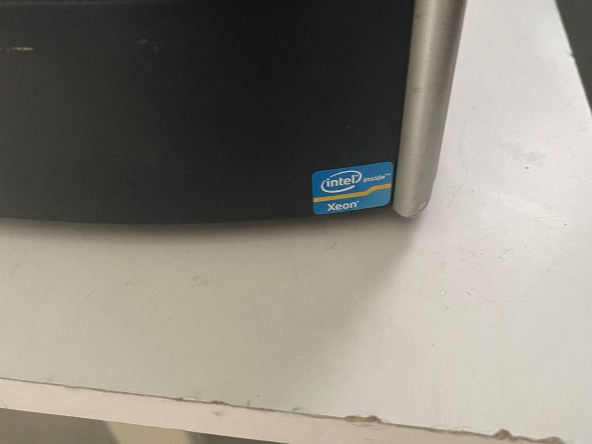 Server: TERRA Server System N4012S03, Intel Xeon  – Usato da Wängi venduto da Bmo 1