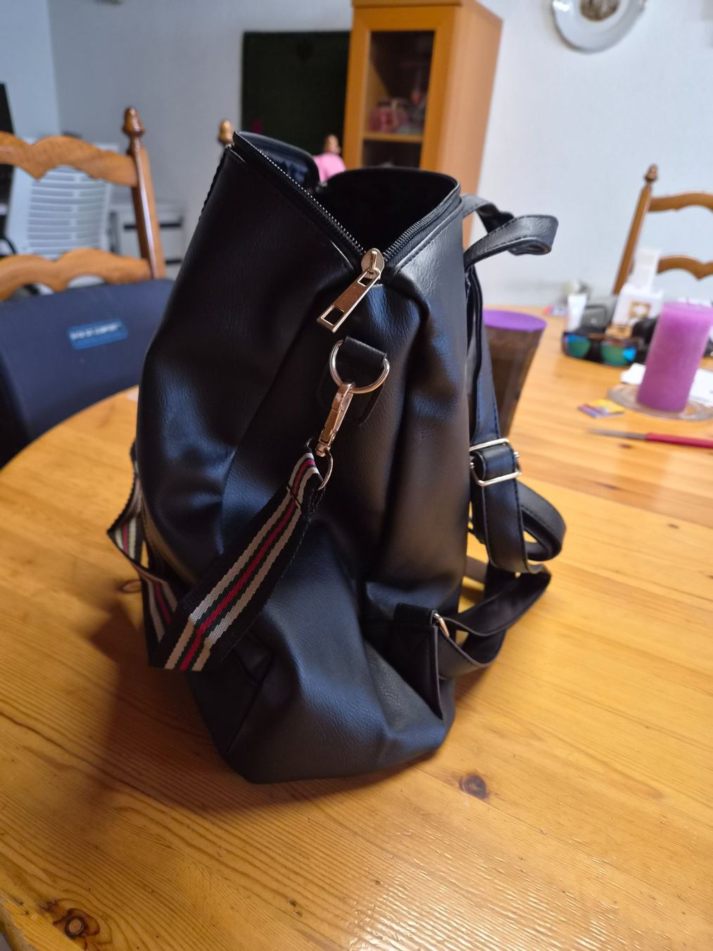 Rucksäcke: Rucksack/Handtasche – Gebraucht aus Aarberg von Totemegerli 1