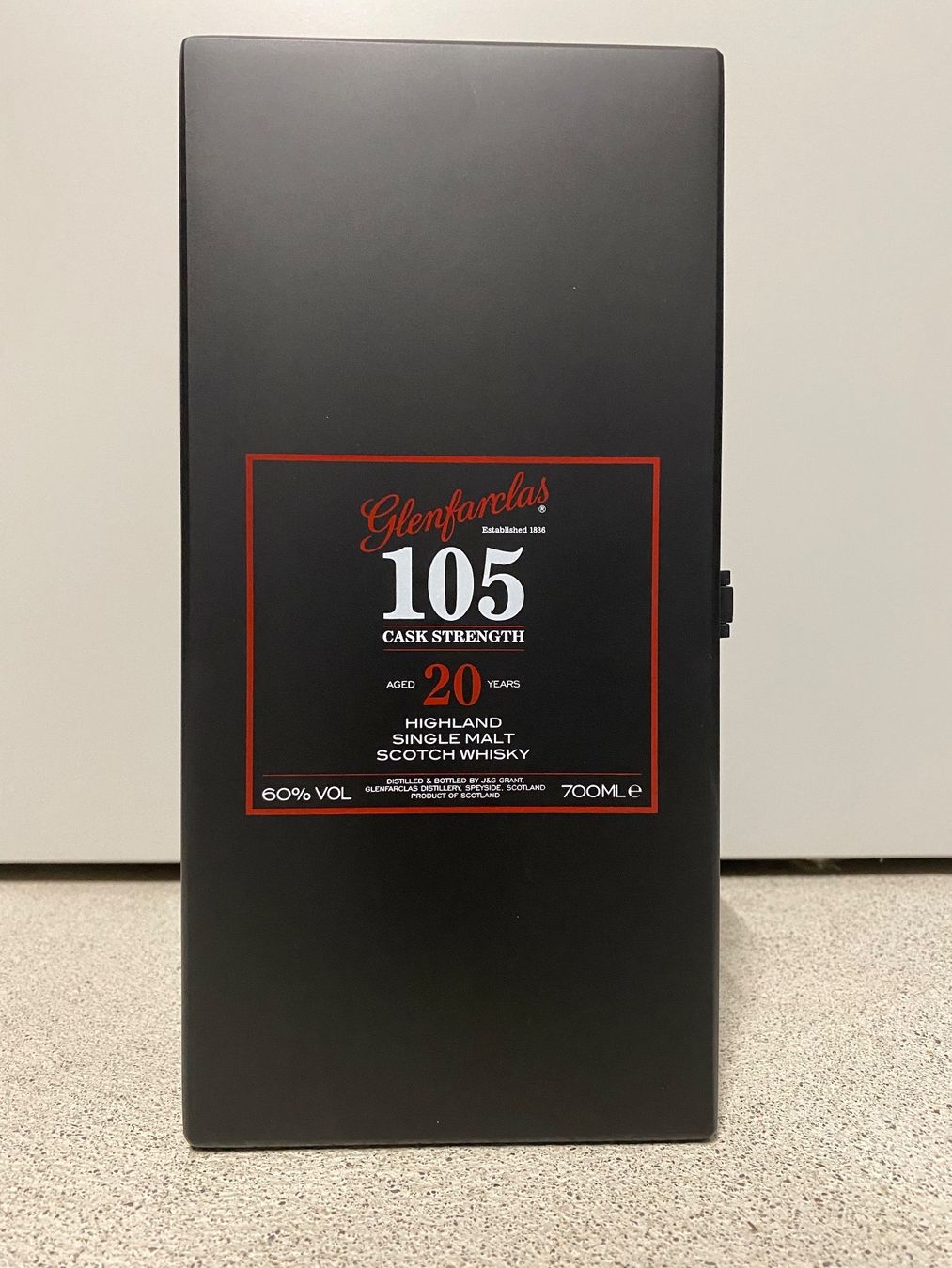 Glenfarclas Bevande alcoliche: Glenfarclas 20yo 105 – Nuovo e nell'imballaggio originale da Mönchaltorf venduto da Drammer 4