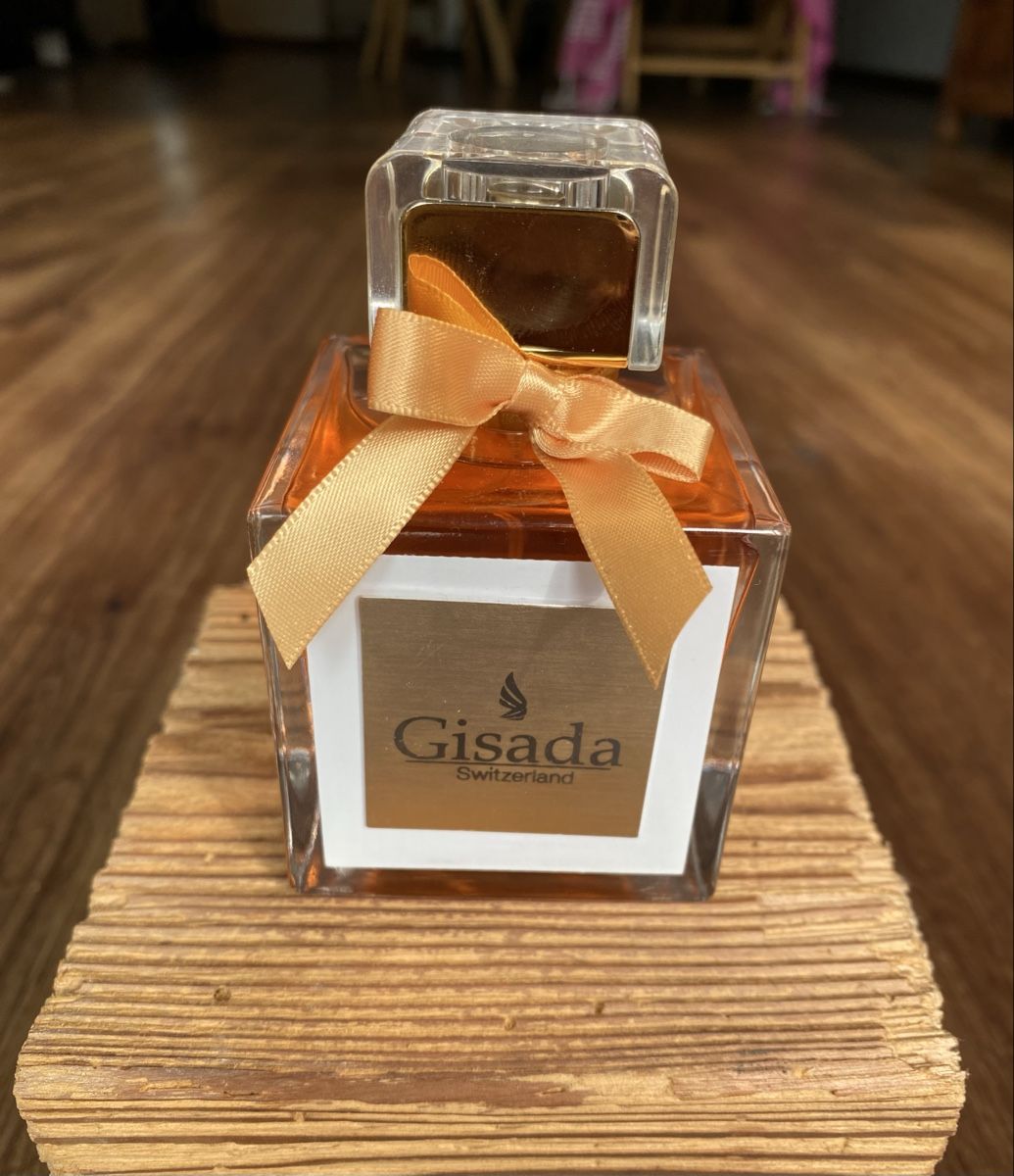Gisada Parfum & Eau de Toilette: Gisada Switzerland Donna – Gebraucht aus Samstagern von Norina82 3
