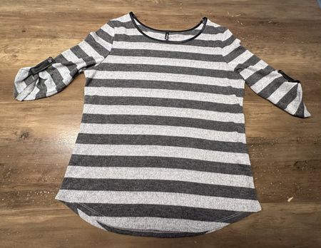 Gestreifter Pullover, Gr. XL