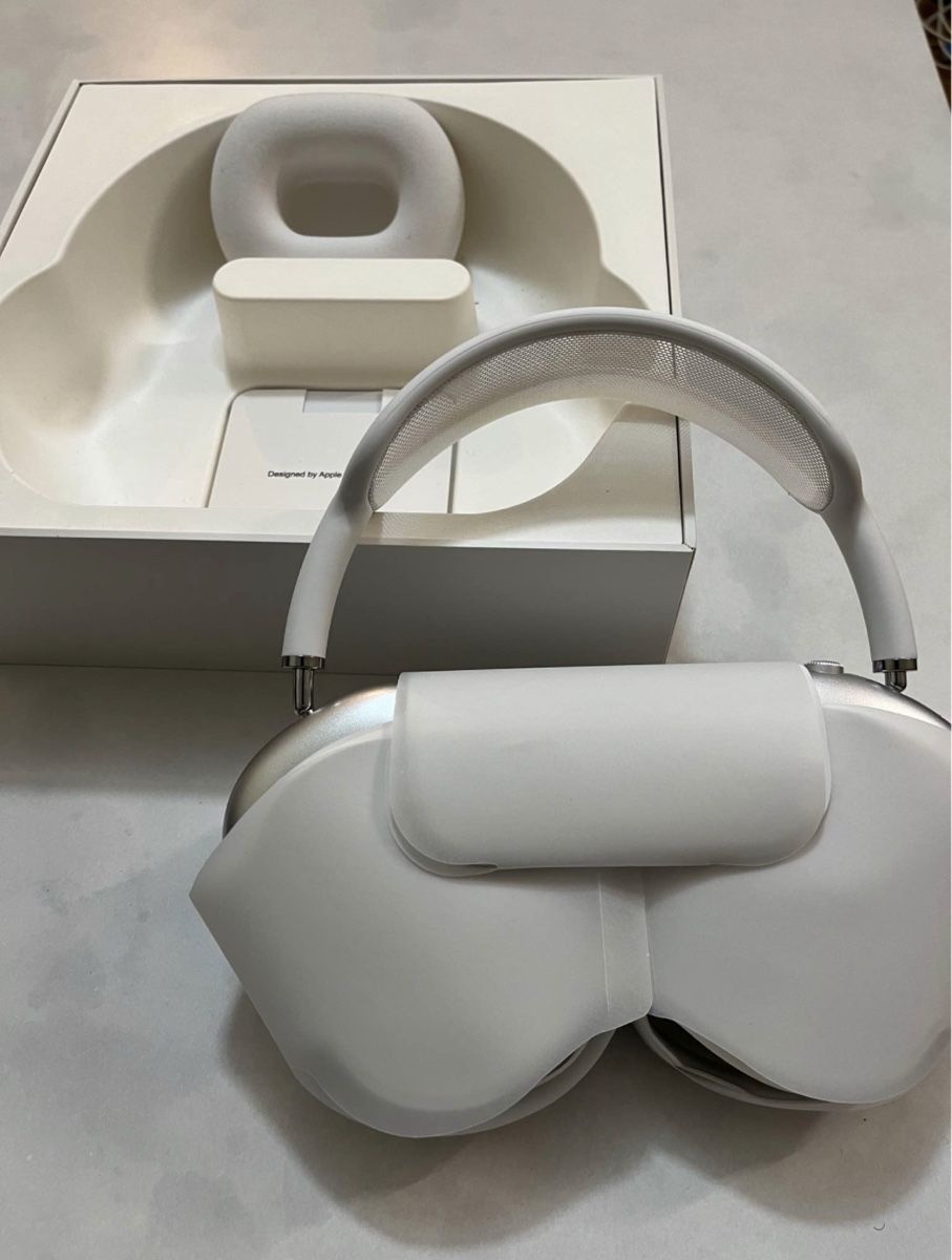Apple Cuffie: AirPods Max Apple  – Nuovo (secondo la descrizione) da L’isle venduto da fer_7s8k 1
