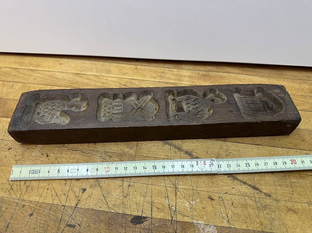 Autre vaisselle: Butter / Guetzli Form? – D'occasion à Winterthur par Goldeneye7