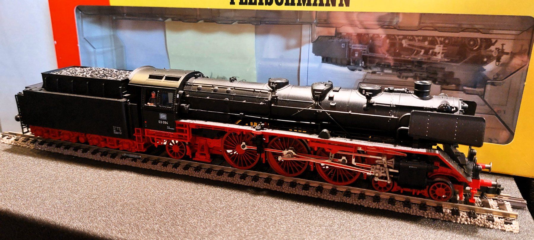 Fleischmann Modellini di ferrovie: Fleischmann 4103 K - Schlepptenderdampflok BR 03 094 der DB – Nuovo (secondo la descrizione) da Rotkreuz venduto da MOBAHN-1zu87 1