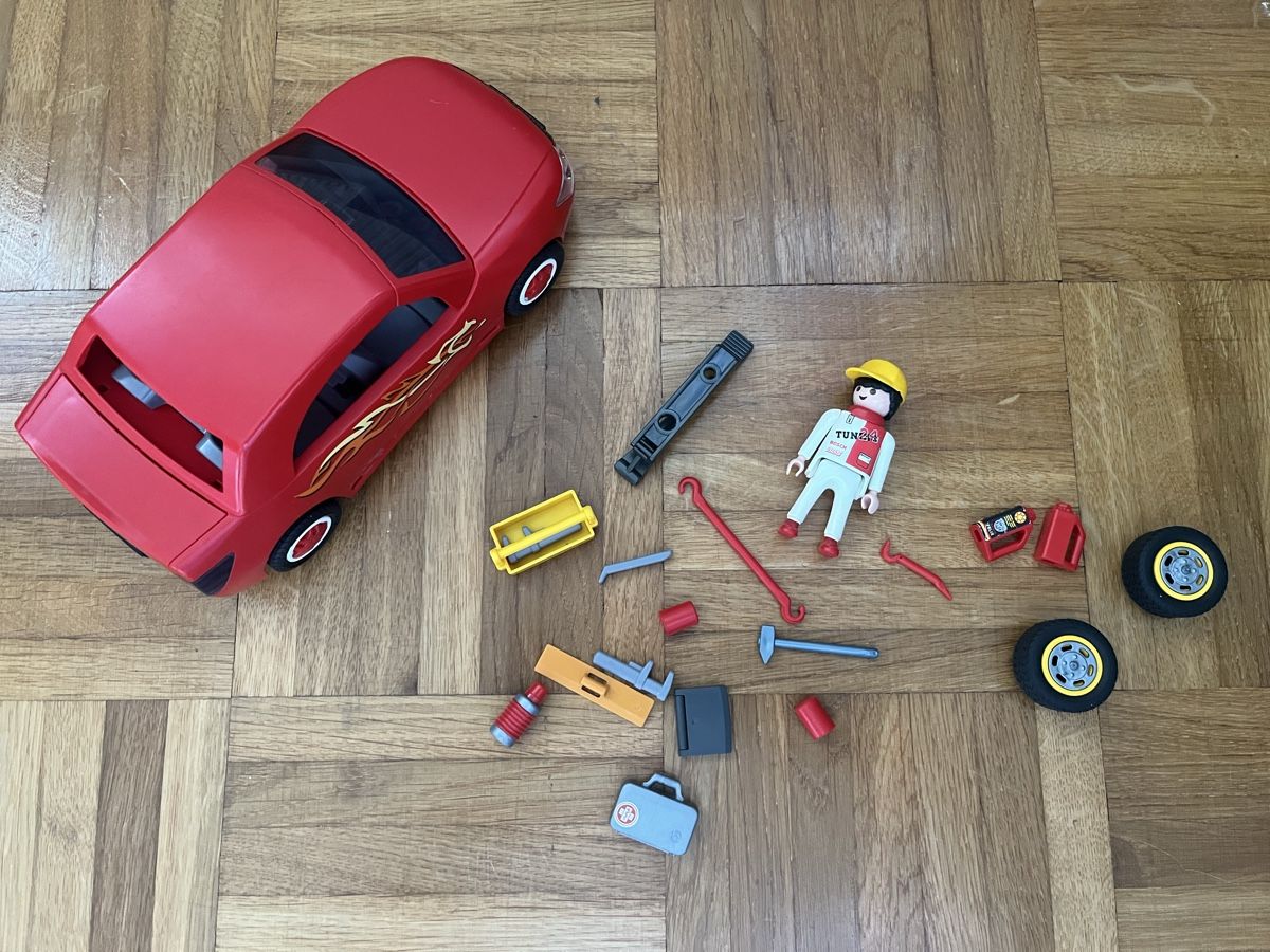 Playmobil Jouets: Playmobil Autowerkstatt – D'occasion à Uetendorf par N.Schultz 1
