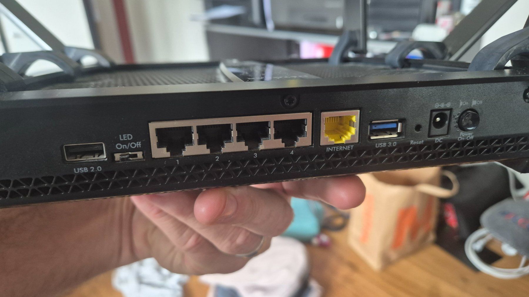 Modem & Router: Netgear R8000 Nighthawk X6 – Usato da Härkingen venduto da Bamboochamann 1